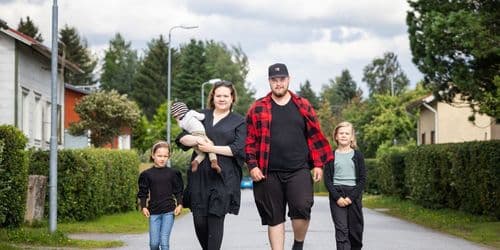 Tue perhehoitoperheiden hyvinvointia