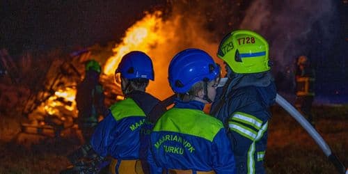 Tue Maarian VPK:n pelastustoimintaa Turussa