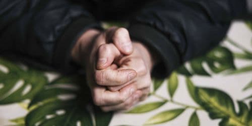 Välitön tuki kohti ihmisarvoista ja päihteetöntä arkea